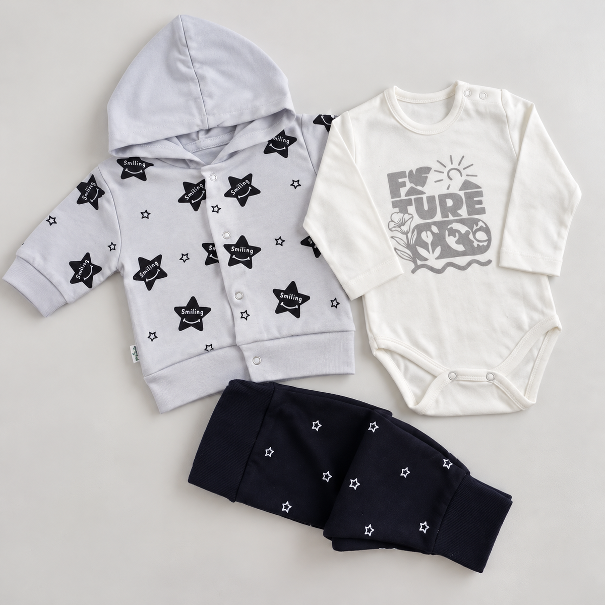 Ensemble bébé 3 pièces — Un joli look pour votre tout-petit 🤍